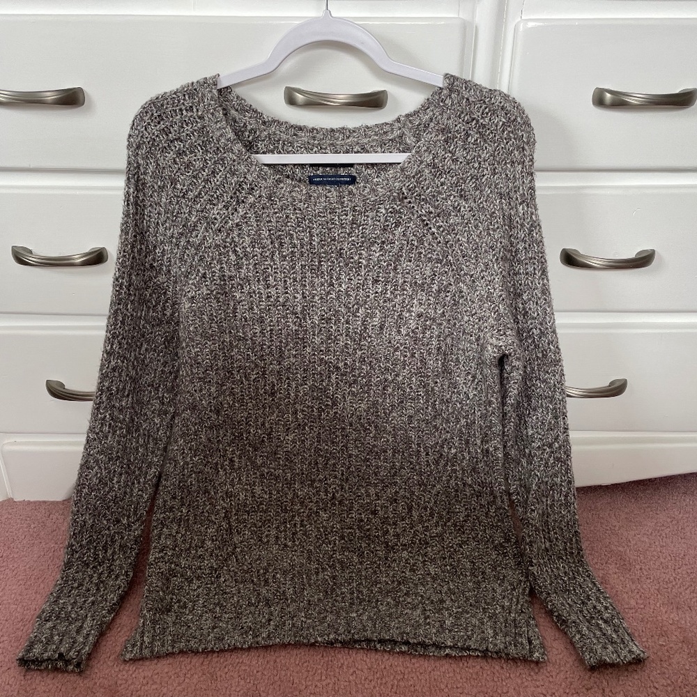 American Eagle Medium Sweater